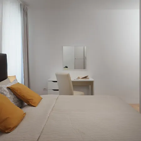 Appartamento Antons 2 *