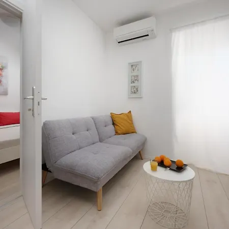 Apartament Antons 2 *