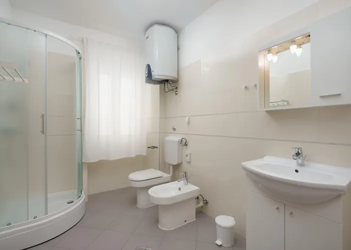 Appartement Antons 2 *